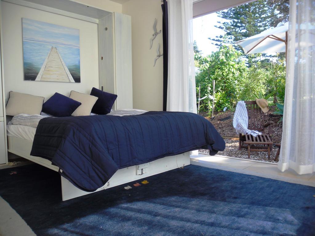 Blue Birds Hotel Oneroa Phòng bức ảnh